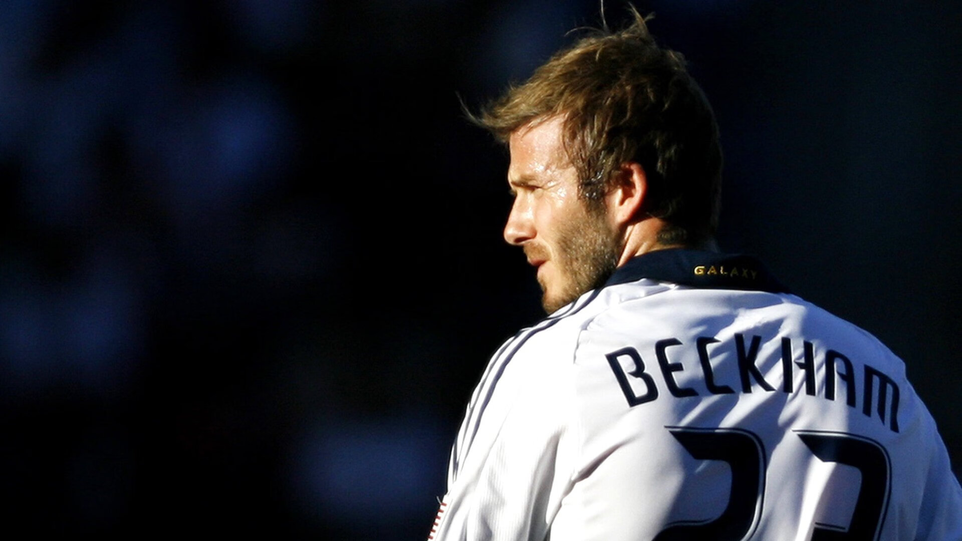 迪巴拉评分拉满的夜晚，英格兰用末节风暴带走巴西的战术启示