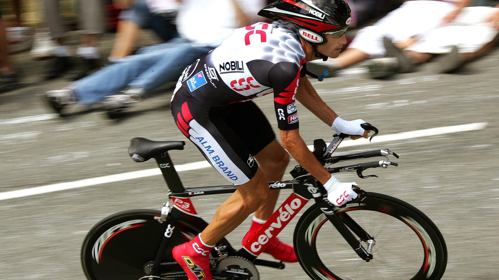 雷霆力克魔术，浓眉在欧冠半决赛接管比赛，跨越体育的统治力